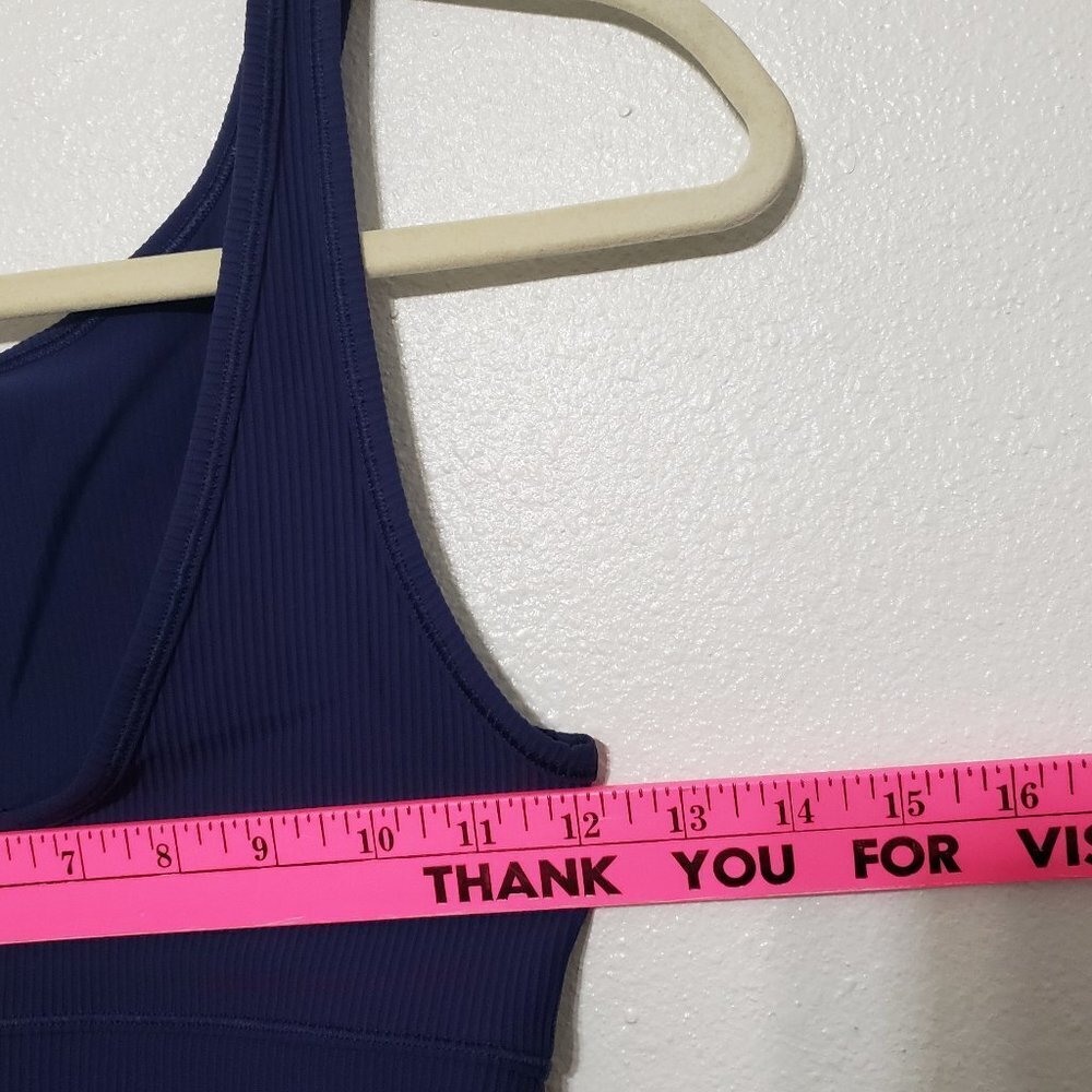 Lululemon Power Pivot Ribbed Tank - Picture 7 of 10